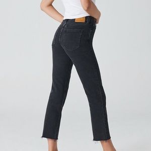 Denim Forum Arlo High Rise Jean (Aritzia)